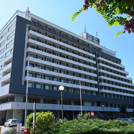 Hotel Szieszta Sopron Ngoại thất bức ảnh