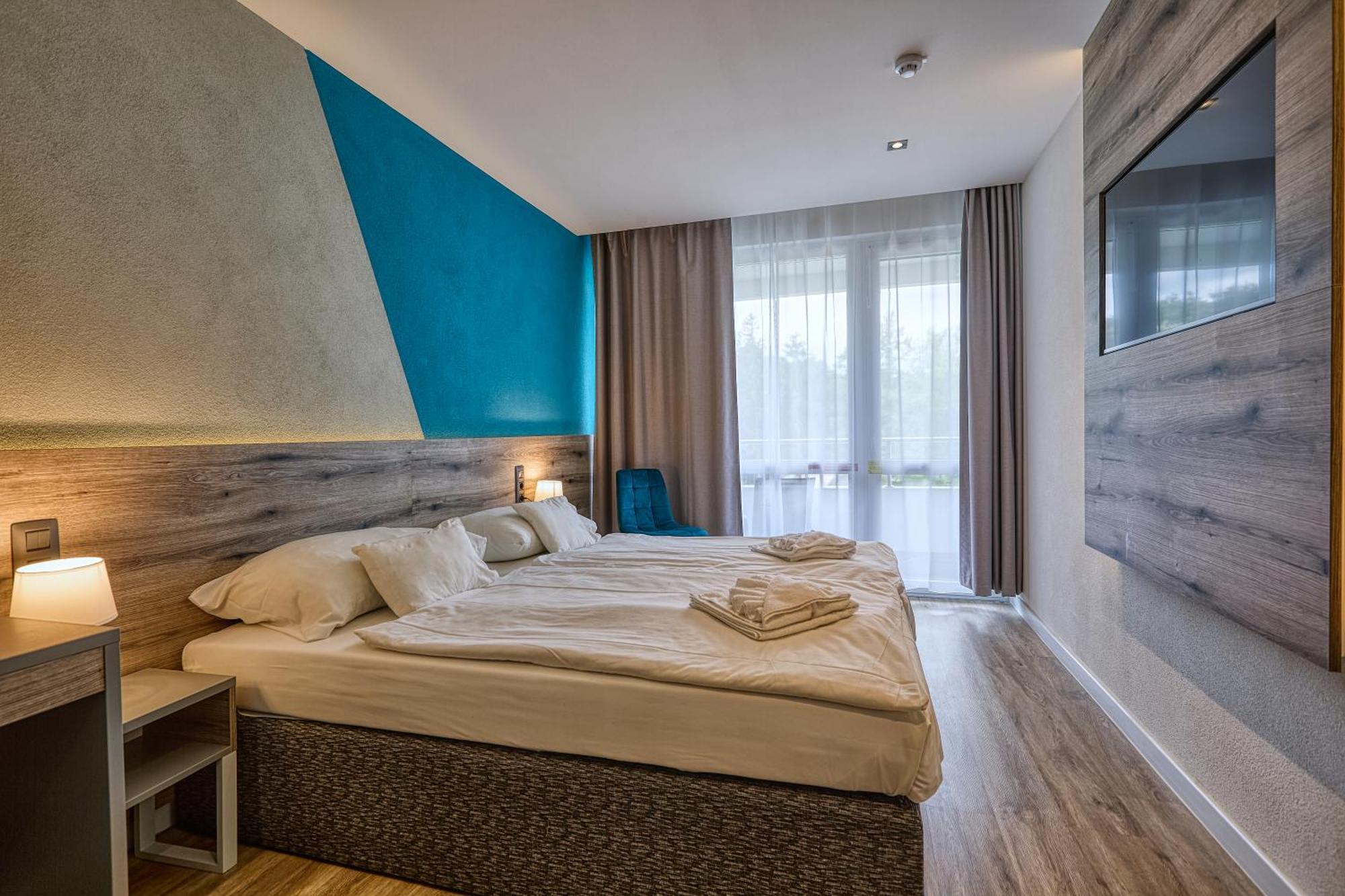 Hotel Szieszta Sopron Ngoại thất bức ảnh